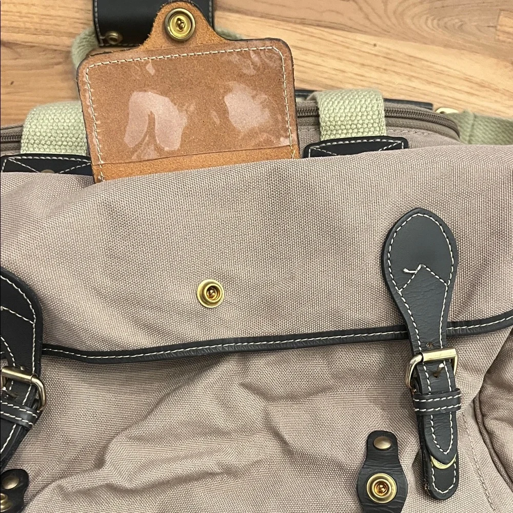 Eddie Bauer x Ford Tan Canvas Men's Duffle Bag Leather Details